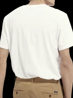 Basic T-Shirt