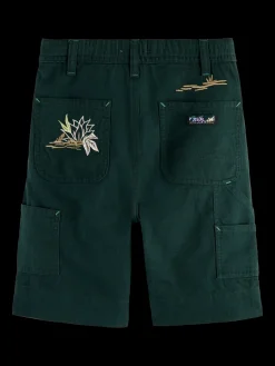 Embroidered Artwork Linen-Blended Shorts