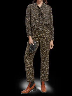 Lightweight Shirt With Ribbon Collar