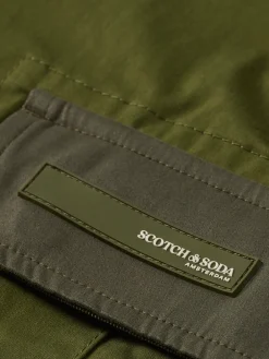 Seasonal - Contrast Trimmed Cargo Jogger