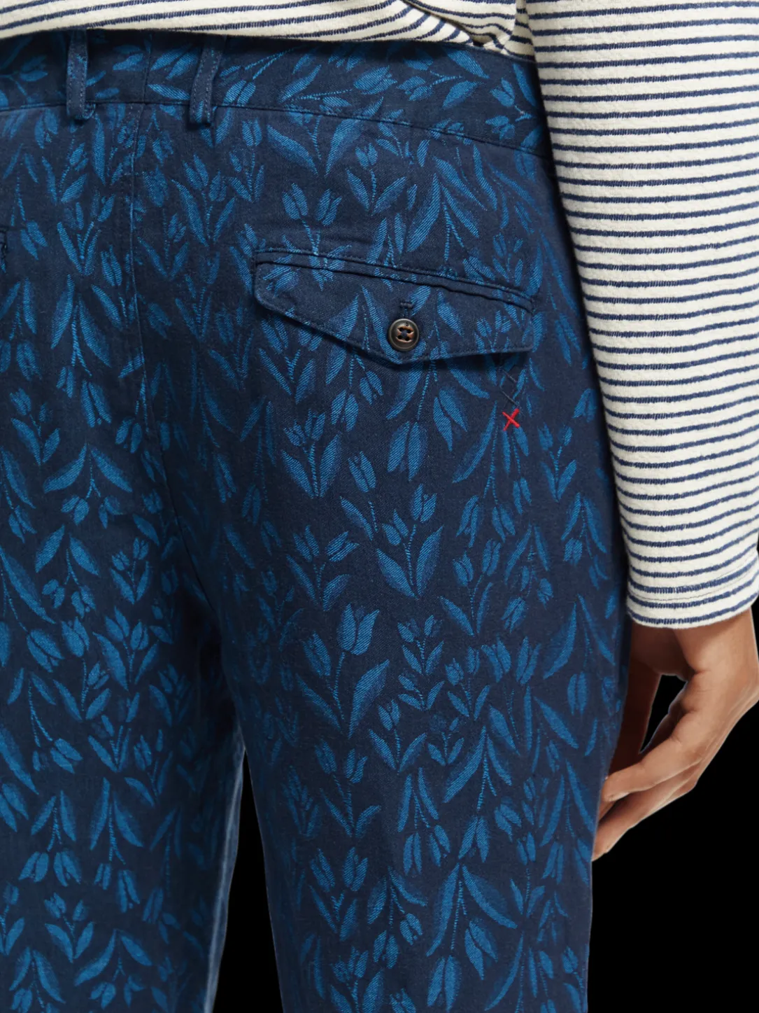 The Stuart Regular Slim Fit Jacquard Chino