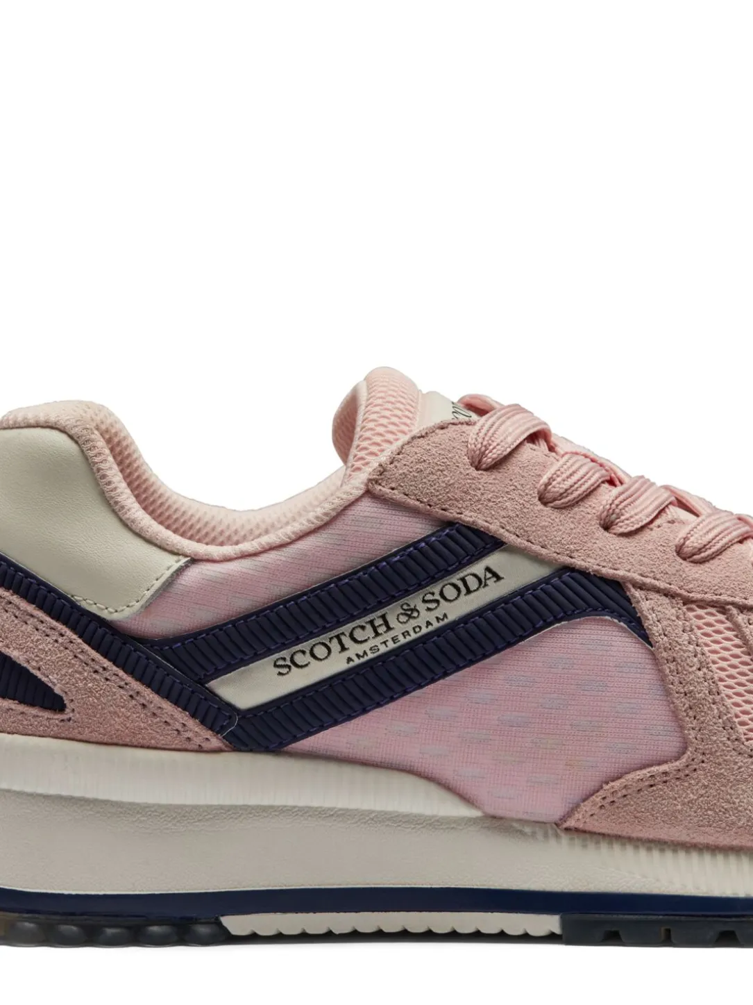 Vivex Sneaker